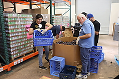 How to Volunteer at FIND Food Bank